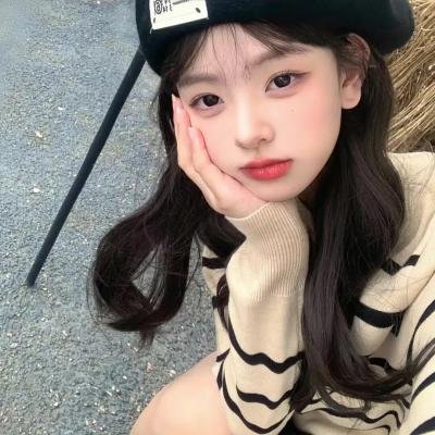 圈养的妇女
